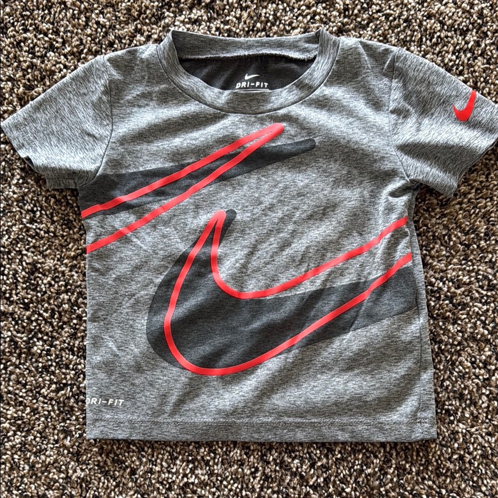 Nike Gray and Red Short Sleeve Tee